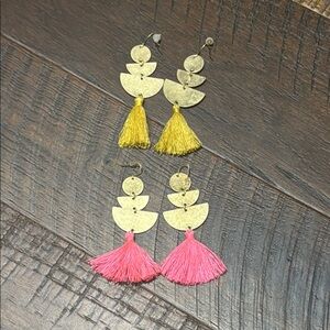 2 pairs of tassel earrings